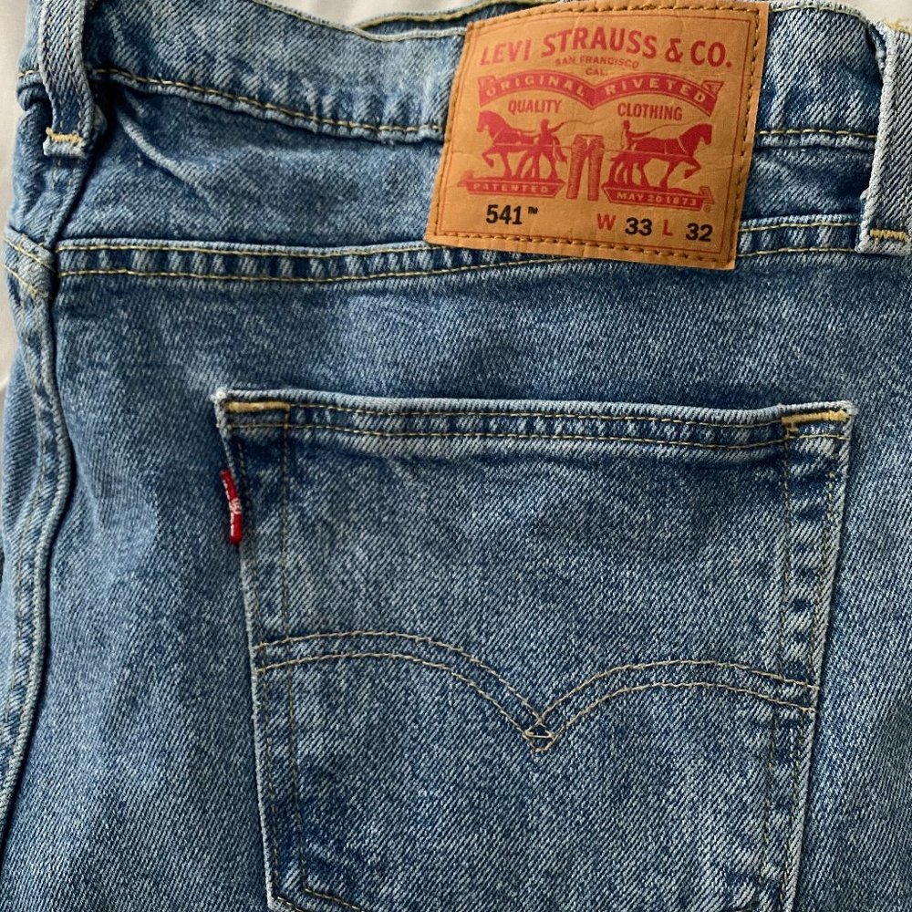 Levis 541 Jeans